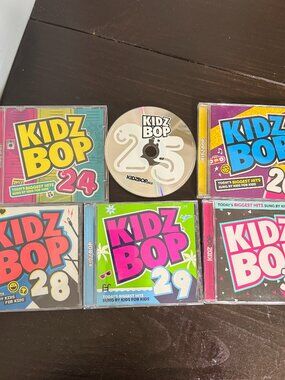 LOT OF 6  KIDZ BOP CDS VOLUMES 24 25 26 28 29 31 Jewel Cases Inserts Good Cond